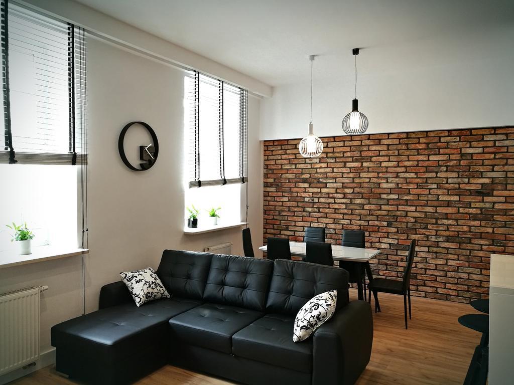 Black&White Apartment- Wierzbowa 5 ポズナン エクステリア 写真