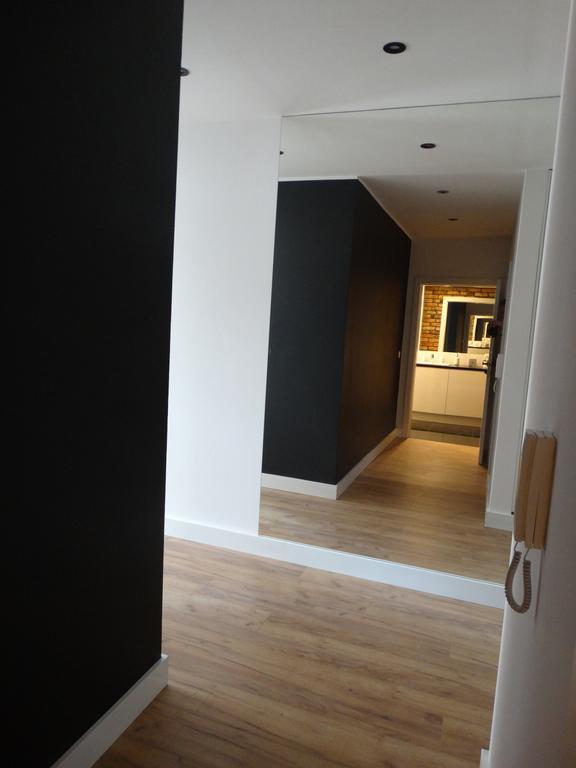Black&White Apartment- Wierzbowa 5 ポズナン エクステリア 写真