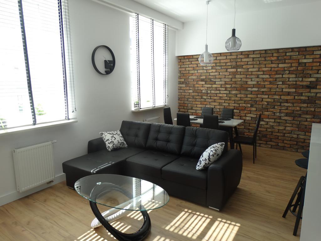 Black&White Apartment- Wierzbowa 5 ポズナン エクステリア 写真