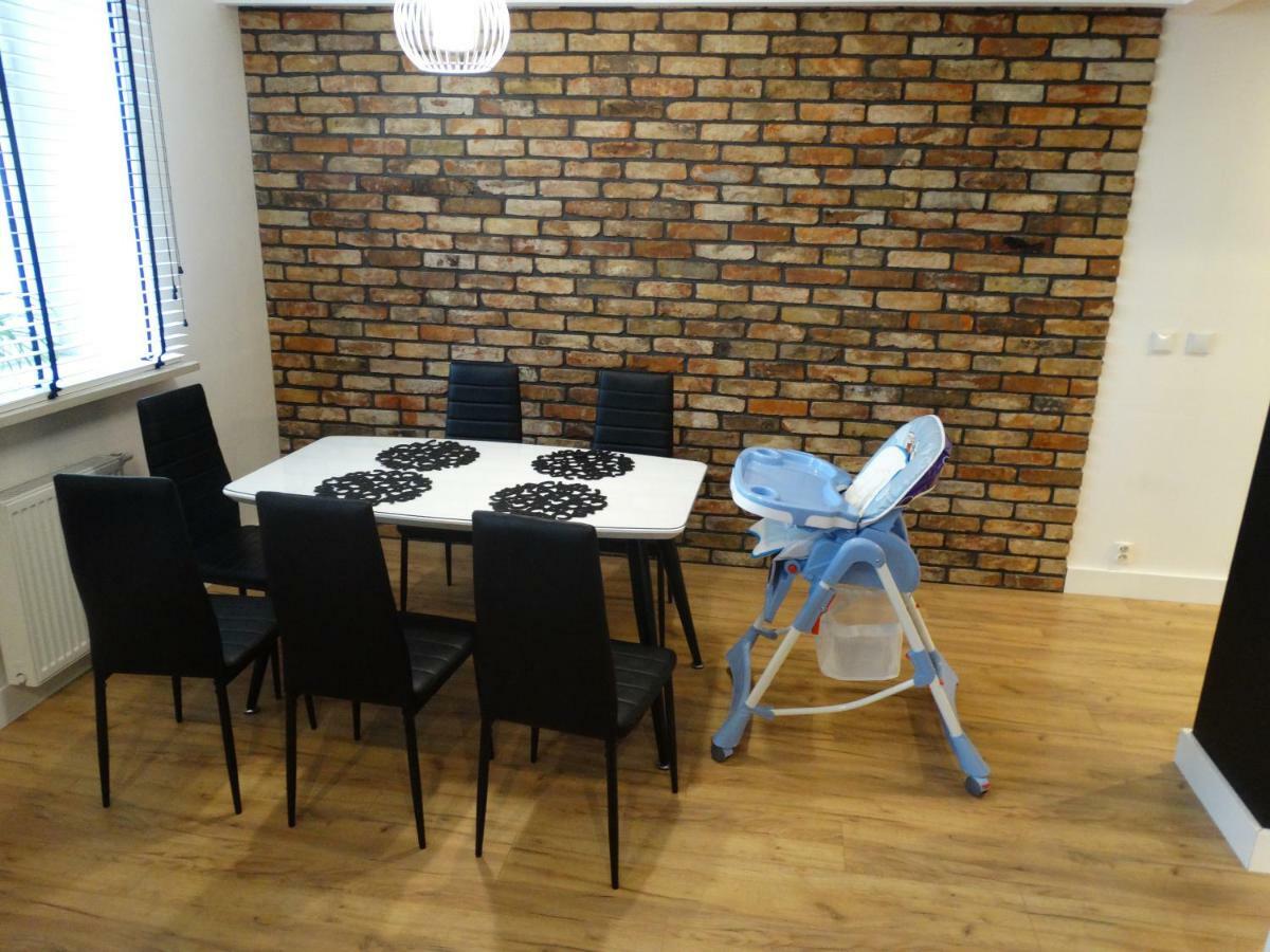 Black&White Apartment- Wierzbowa 5 ポズナン エクステリア 写真